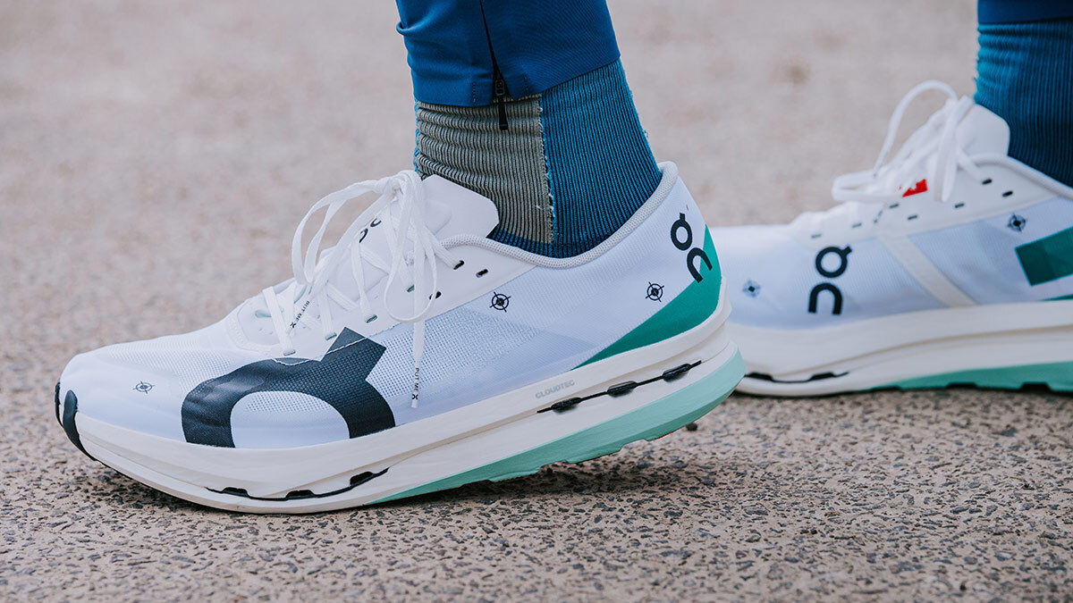 On Running Cloud Boom Every Day Runner Using Carbon Plated Shoes