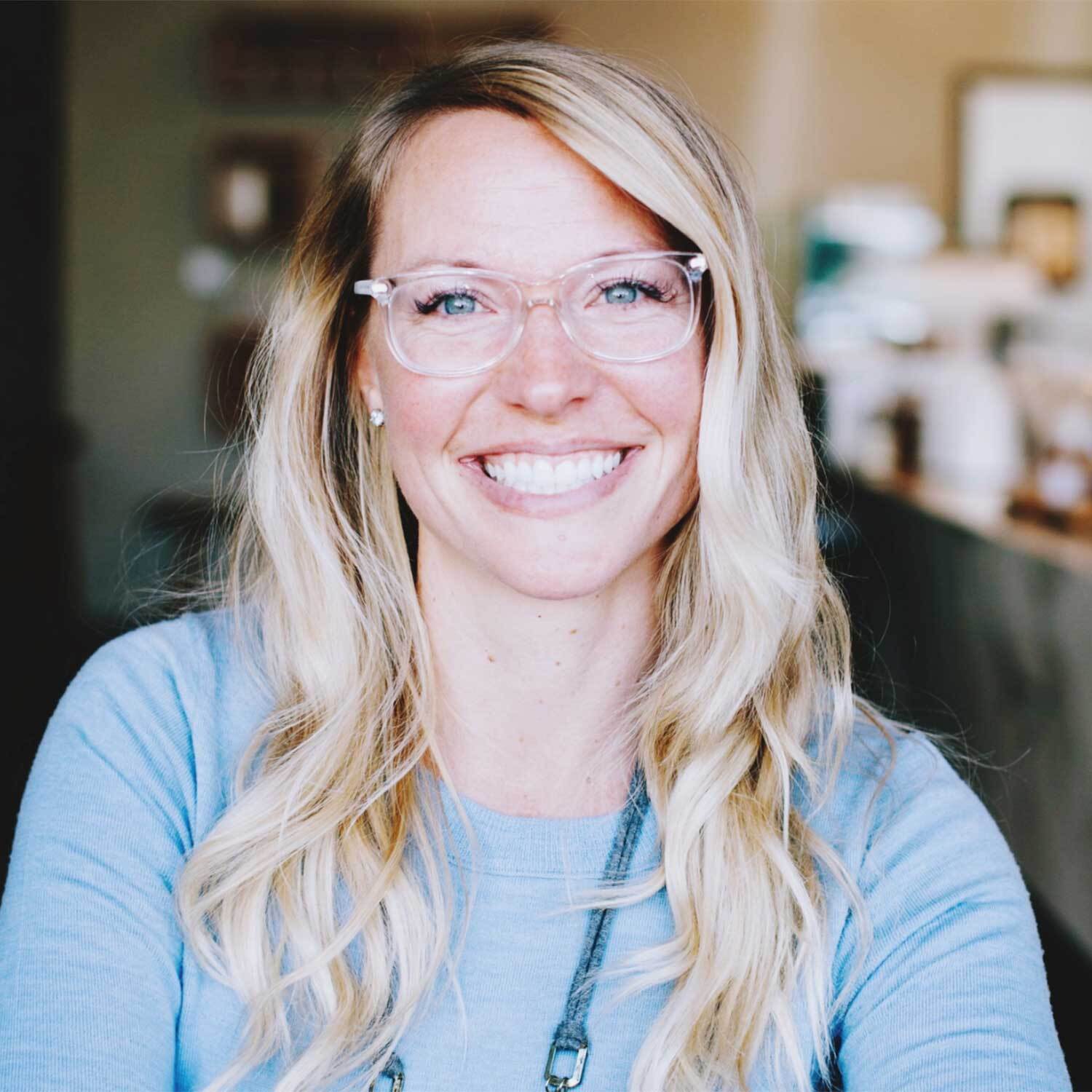 Dr. Anne Shadle